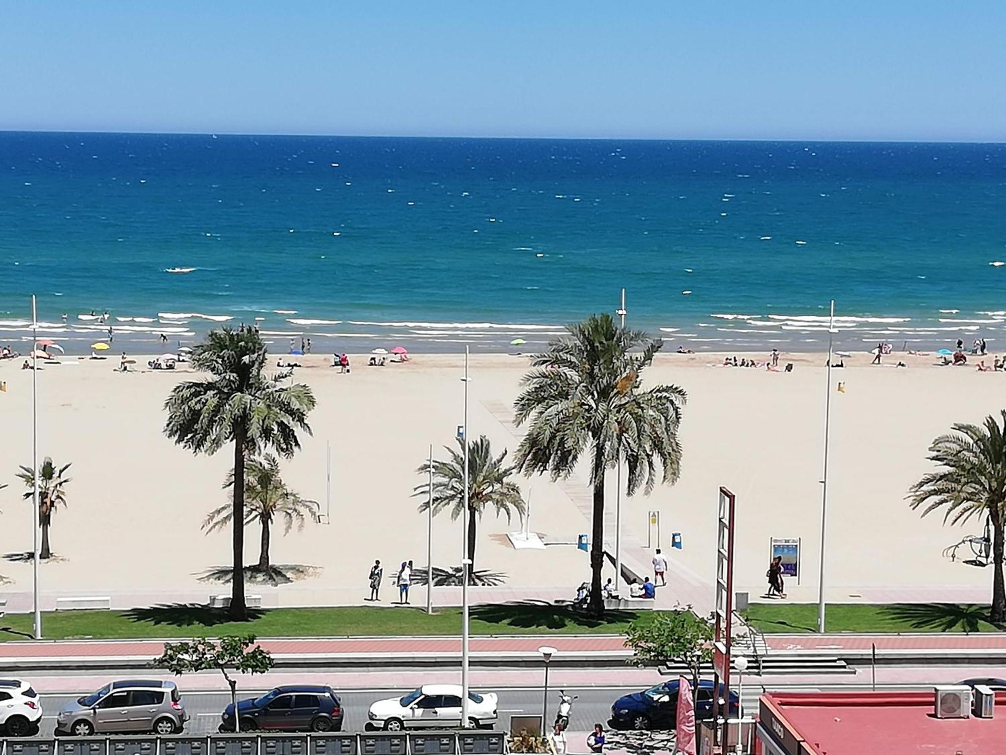 Danio Solo Familia Serviplaya Playa de Gandia ภายนอก รูปภาพ